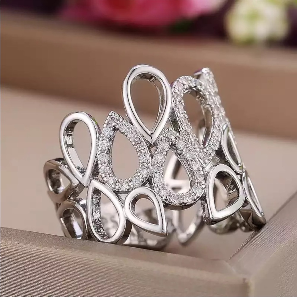 New Women’s 925 Stamped Water Drop Diamond Ring